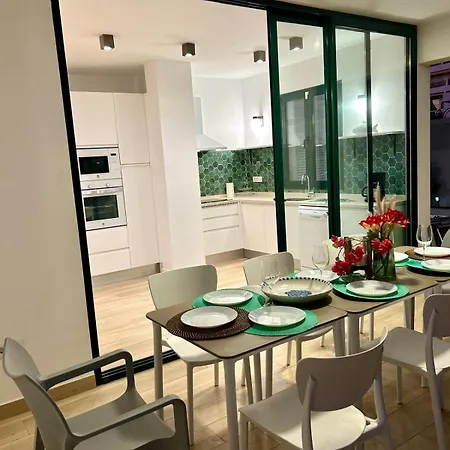 Lilias - Private Heatable Pool, Bbq, Free Wifi Puerto de Santiago (Tenerife)